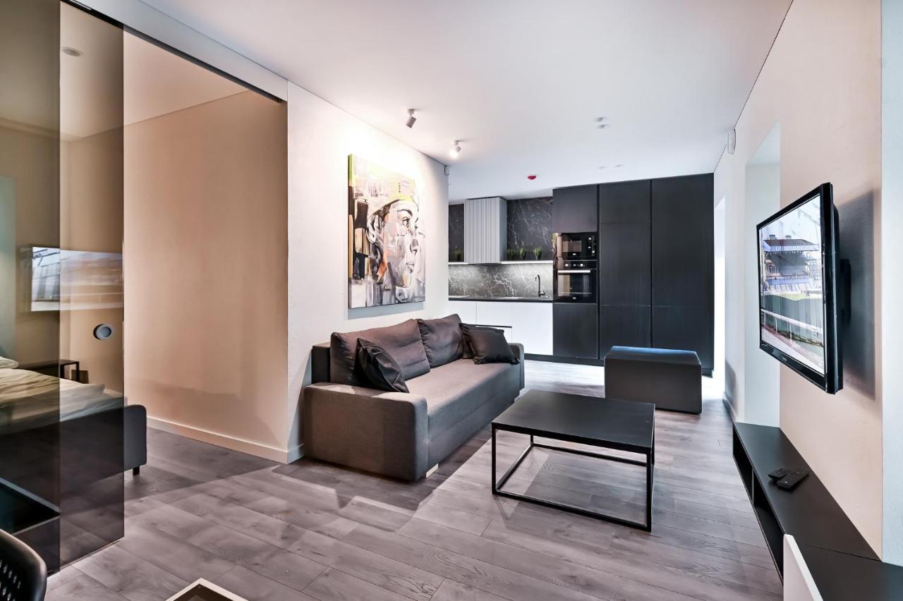 Jacuzzi Cinema Loft Appartement Kaunas Buitenkant foto
