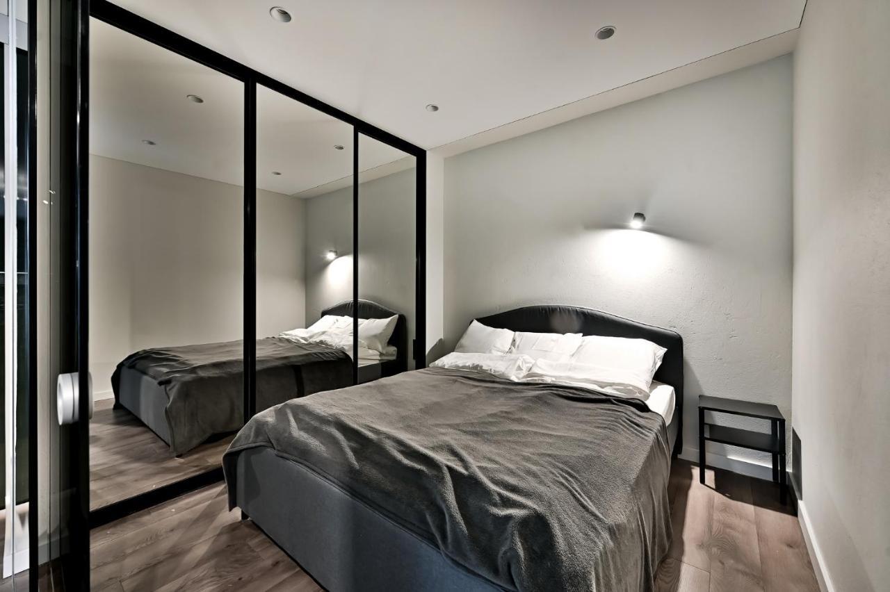 Jacuzzi Cinema Loft Appartement Kaunas Buitenkant foto